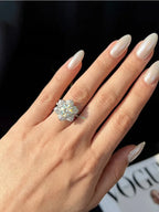 ANILLO FLOR — Moissanite Personalizada 1CT