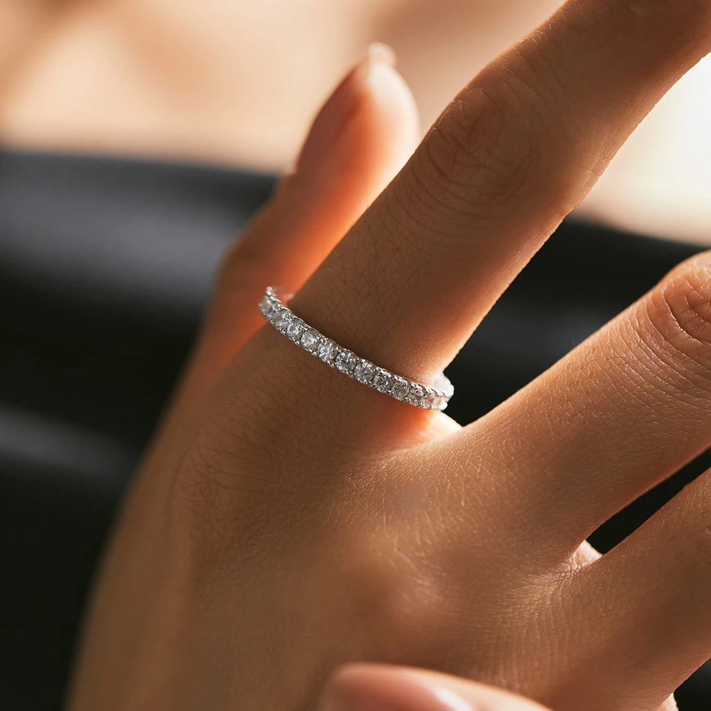 ANILLO ORION — Media Alianza Moissanite