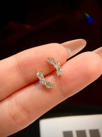 PENDIENTES ONDA — Moissanite Curva 0.6CT