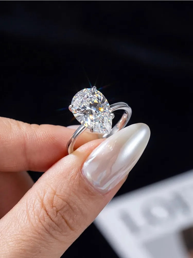 ANILLO GOTA — Moissanite Lágrima 1CT