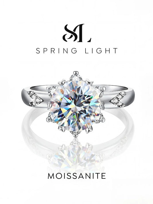 Anillo Isela Solitario de Moissanita en Plata de Ley 925
