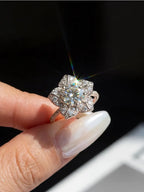 ANILLO FLOR — Moissanite Personalizada 1CT