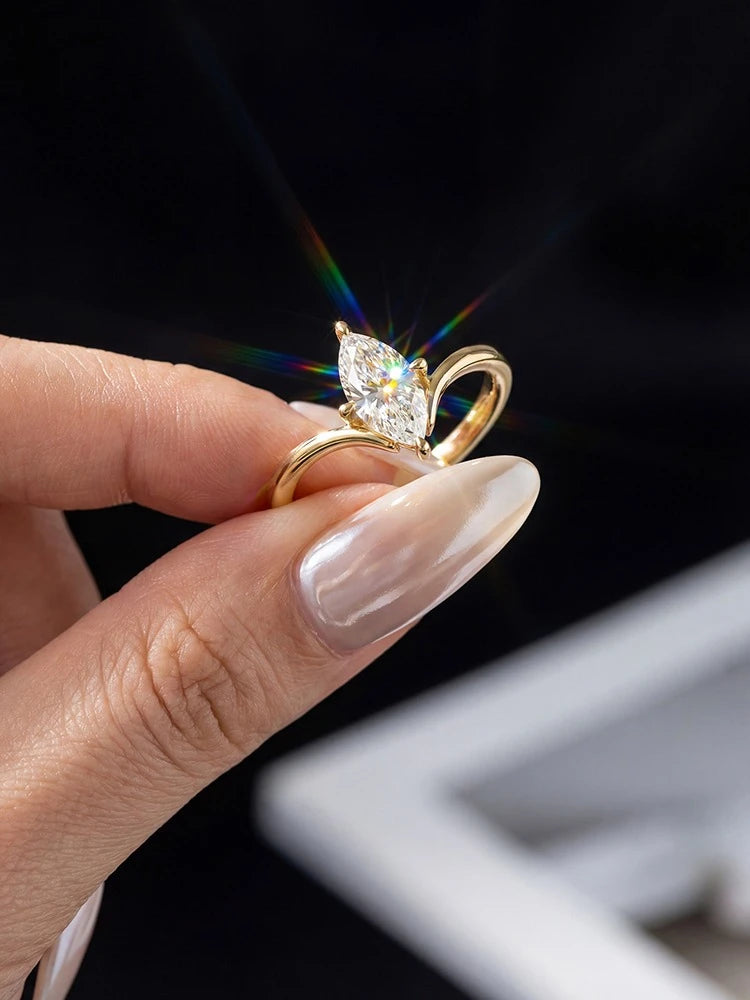 ANILLO REINA — Moissanite Marquesa 1CT