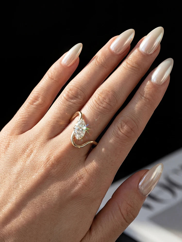 ANILLO MARQUESA — Moissanite Curva 1CT